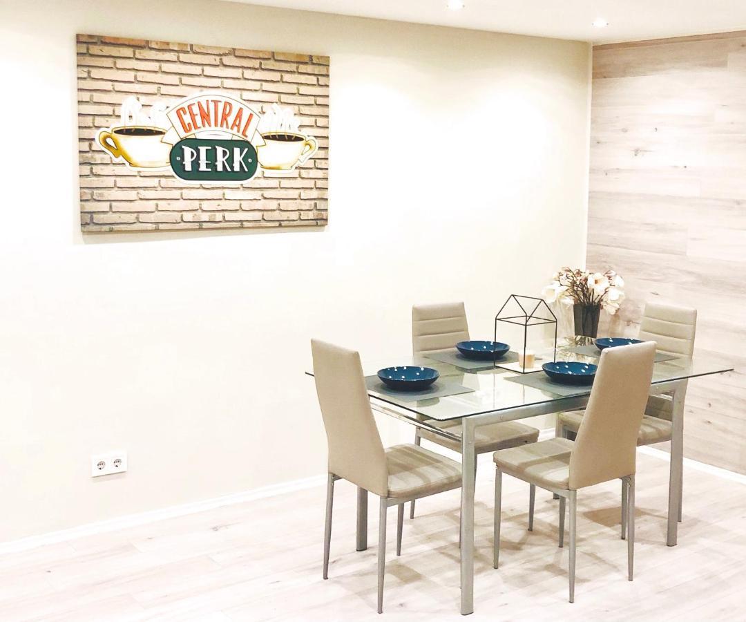 Akacfa 62 Dowtown 2Br Wifi+Ac Apartment Budapesta Exterior foto